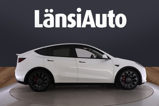 Tesla Model Y vaihtoauto