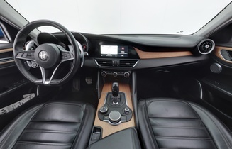 Alfa Romeo Giulia vaihtoauto