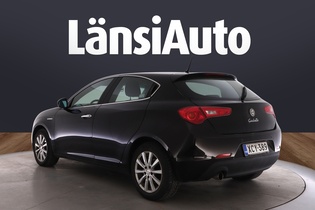 Alfa Romeo Giulietta vaihtoauto