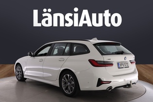BMW 330 vaihtoauto