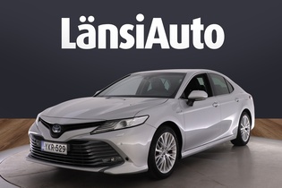 Toyota Camry vaihtoauto