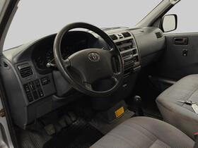 Toyota Hiace vaihtoauto