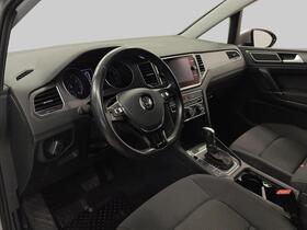 Volkswagen Golf Sportsvan vaihtoauto