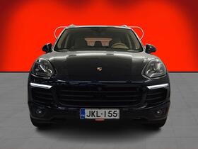 Porsche Cayenne vaihtoauto