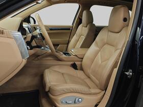 Porsche Cayenne vaihtoauto