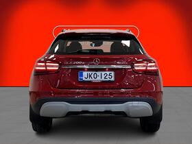 Mercedes-Benz GLA vaihtoauto