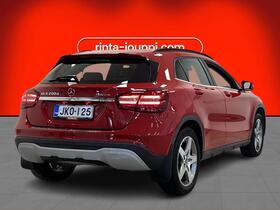 Mercedes-Benz GLA vaihtoauto