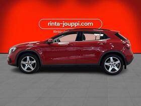 Mercedes-Benz GLA vaihtoauto