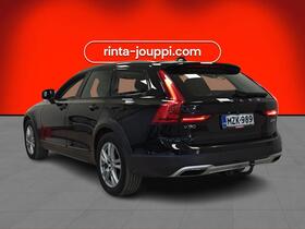 Volvo V90 Cross Country vaihtoauto