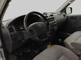 Toyota Hiace vaihtoauto