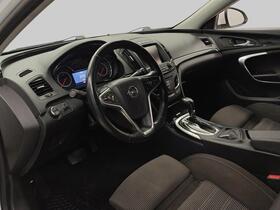 Opel Insignia vaihtoauto