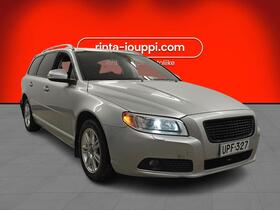 Volvo V70 vaihtoauto