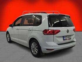 Volkswagen Touran vaihtoauto