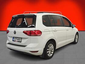 Volkswagen Touran vaihtoauto