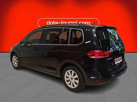 Volkswagen Touran vaihtoauto