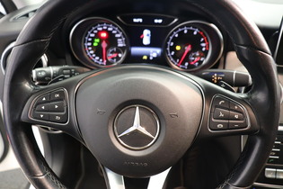 Mercedes-Benz GLA vaihtoauto