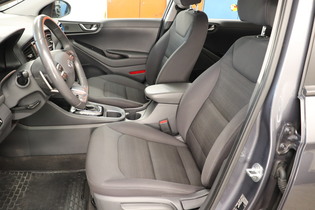 Hyundai IONIQ hybrid vaihtoauto