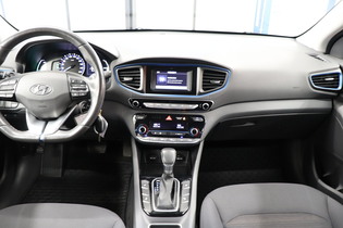 Hyundai IONIQ hybrid vaihtoauto