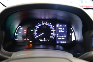 Hyundai IONIQ hybrid vaihtoauto