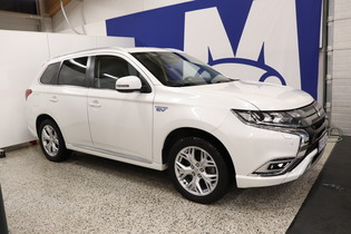 Mitsubishi Outlander PHEV vaihtoauto