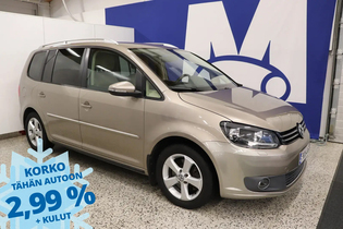 Volkswagen Touran vaihtoauto