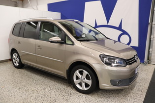 Volkswagen Touran vaihtoauto