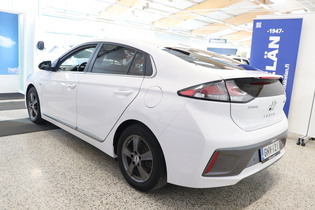 Hyundai IONIQ plug-in vaihtoauto