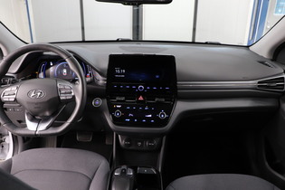 Hyundai IONIQ electric vaihtoauto