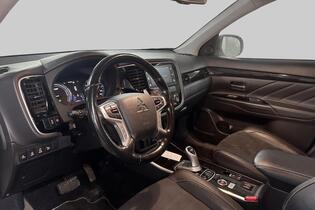 Mitsubishi Outlander PHEV vaihtoauto