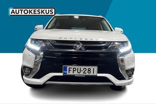 Mitsubishi Outlander PHEV vaihtoauto