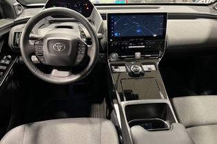 Toyota bZ4X vaihtoauto