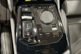 BMW i5 M60 vaihtoauto