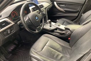 BMW 330 vaihtoauto