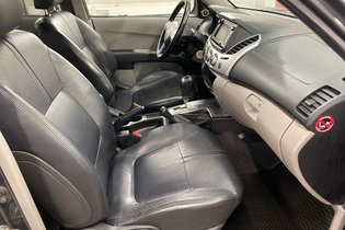 Mitsubishi L200 vaihtoauto