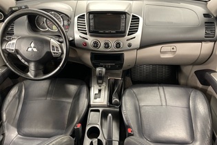 Mitsubishi L200 vaihtoauto