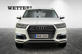 Audi Q7 vaihtoauto
