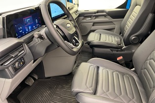 Ford Tourneo Custom vaihtoauto