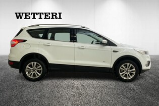 Ford Kuga vaihtoauto