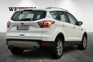 Ford Kuga vaihtoauto