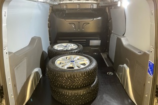 Ford Transit Connect vaihtoauto