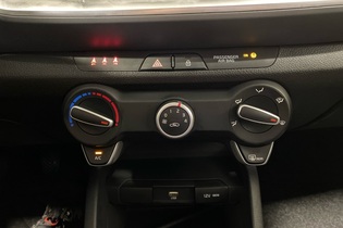 Kia Stonic vaihtoauto