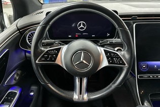 Mercedes-Benz EQE vaihtoauto
