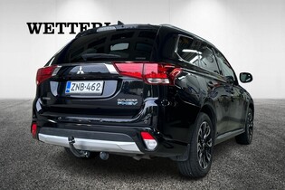Mitsubishi Outlander PHEV vaihtoauto