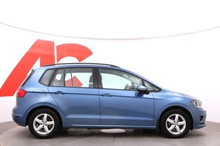 Volkswagen Golf Sportsvan vaihtoauto