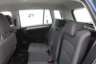 Volkswagen Golf Sportsvan vaihtoauto