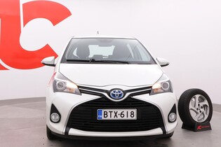 Toyota Yaris vaihtoauto