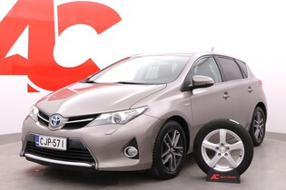Toyota Auris vaihtoauto