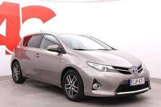 Toyota Auris vaihtoauto