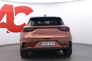 Lexus LBX vaihtoauto