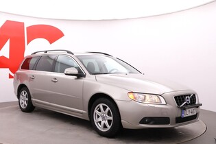 Volvo V70 vaihtoauto